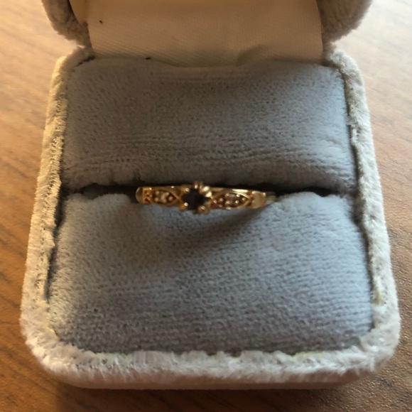 Sapphire & Diamond “Promise Ring”. Size 7 - Picture 2 of 3